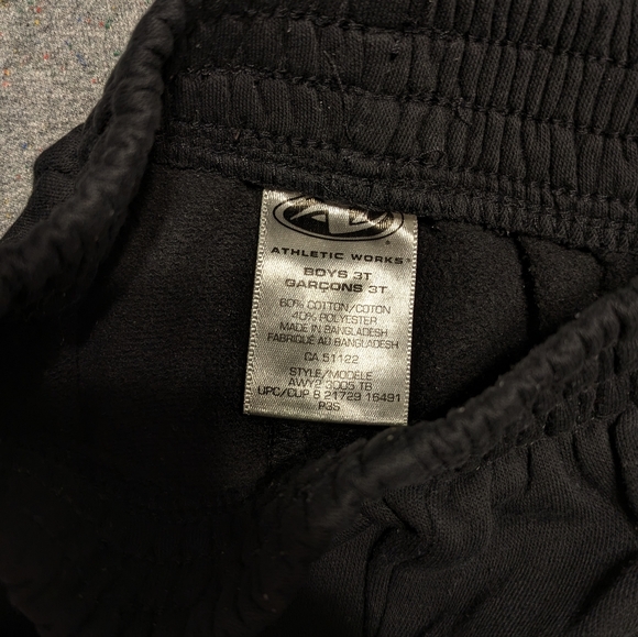 *4/$20* toddler sweatpants - Picture 3 of 3